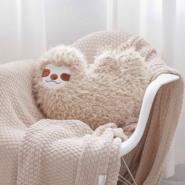 Simulation heart shaped Sloth Plush Toy Kids Doll Soft Cushion Sofa